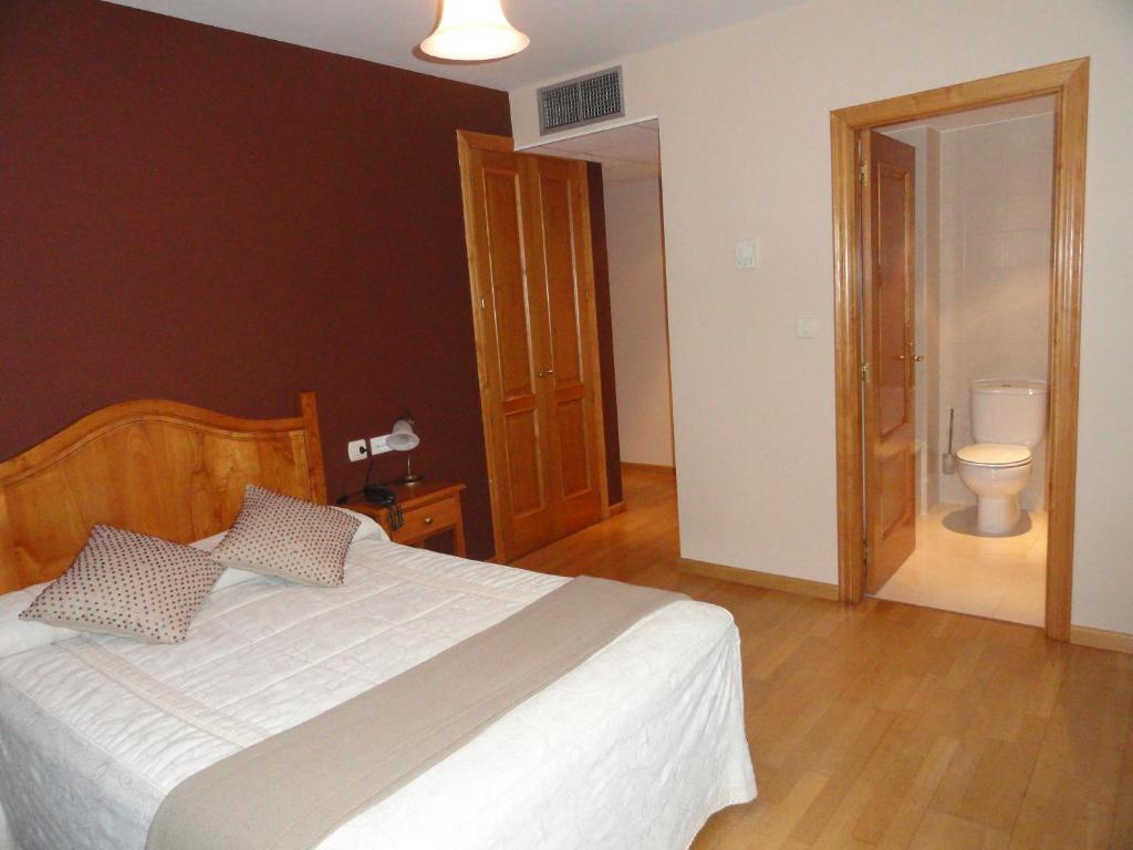 Hotel Restaurante Casa Petronila Taramundi Room photo